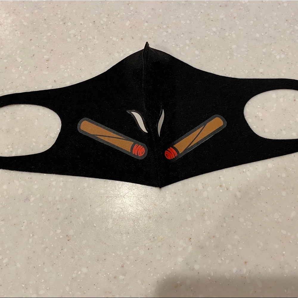 FACE MASK “DOUBLE BLUNT” BRAND NEW.